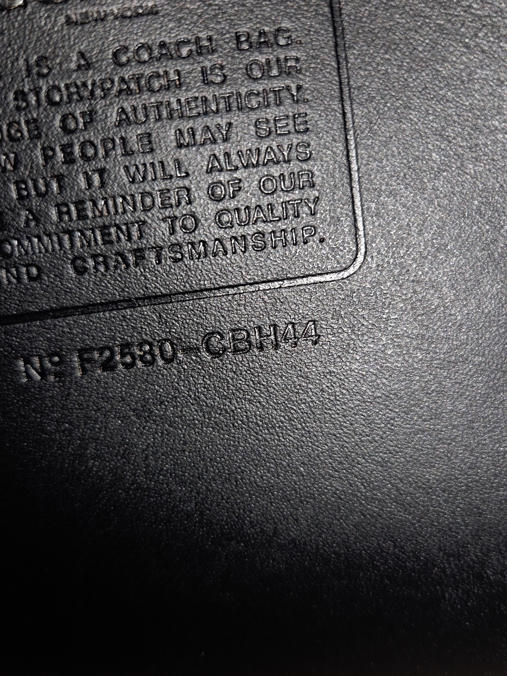 Coach Brooklyn Hobo Bag 28 In Loved Leather - Picture 9 of 15